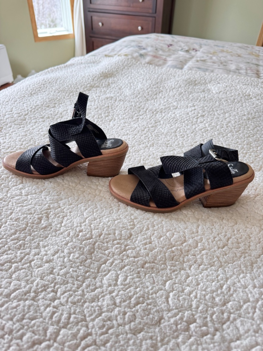 Sofft sandals, leather, black, size 7, never worn - Picture 2 of 4